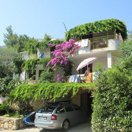 Ivan Dolac 4584d Apartamento Jelsa (Hvar)